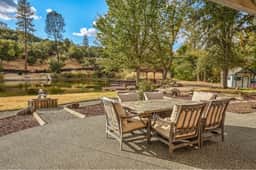 Oak Pond Retreat