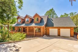 Bass Lake Log Home
