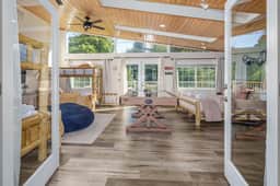 Yosemite Creekside Retreat