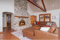 Cedar Creek Lodge