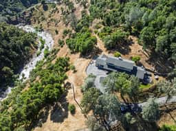 Rivertop Hideaway