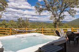 Rivertop Hideaway