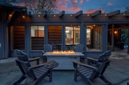 Yosemite Outpost