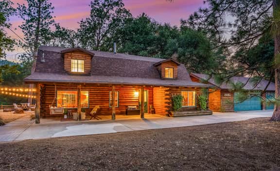 Yosemite Log Retreat