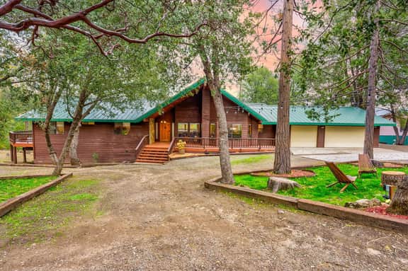 Summit Cabin