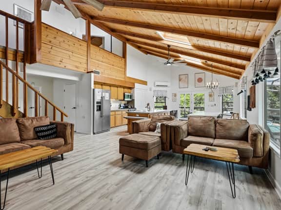 Hodges Hill Hideout