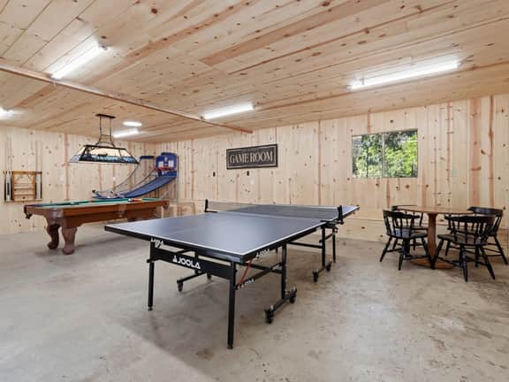 Hodges Hill Hideout