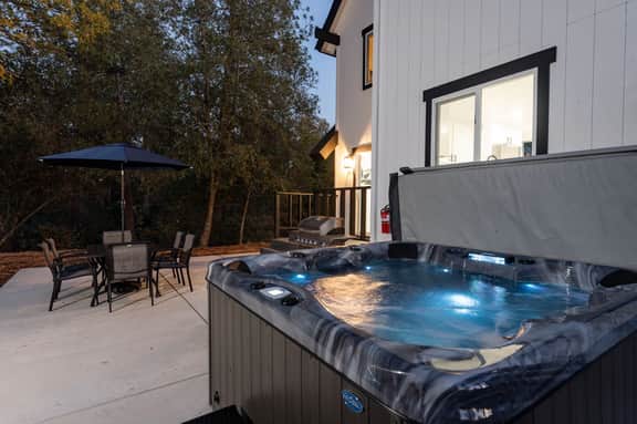 A Modern Hideaway