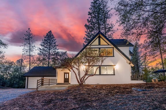 A Modern Hideaway